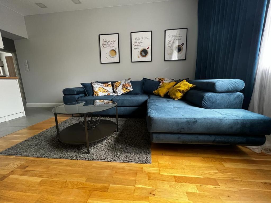 Family & Business Elegant Apartments Ul Astronautow Centrum Downtown - 3 Bedroom, Parking Kielce Esterno foto