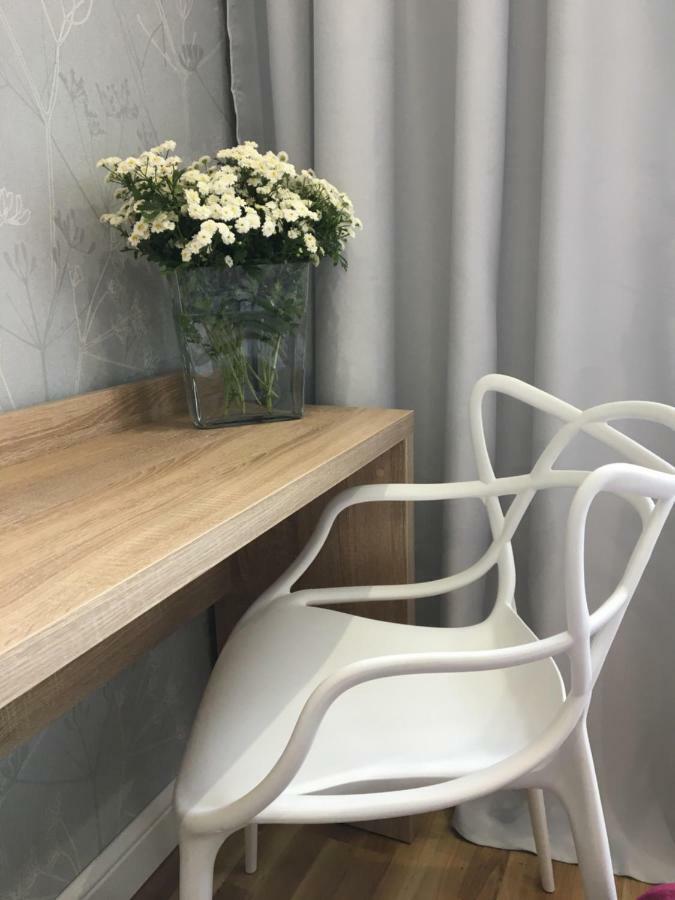 Family & Business Elegant Apartments Ul Astronautow Centrum Downtown - 3 Bedroom, Parking Kielce Esterno foto