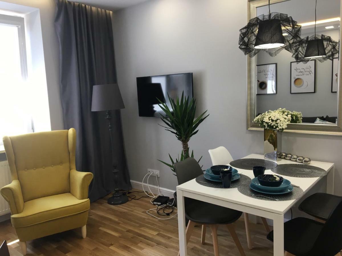 Family & Business Elegant Apartments Ul Astronautow Centrum Downtown - 3 Bedroom, Parking Kielce Esterno foto