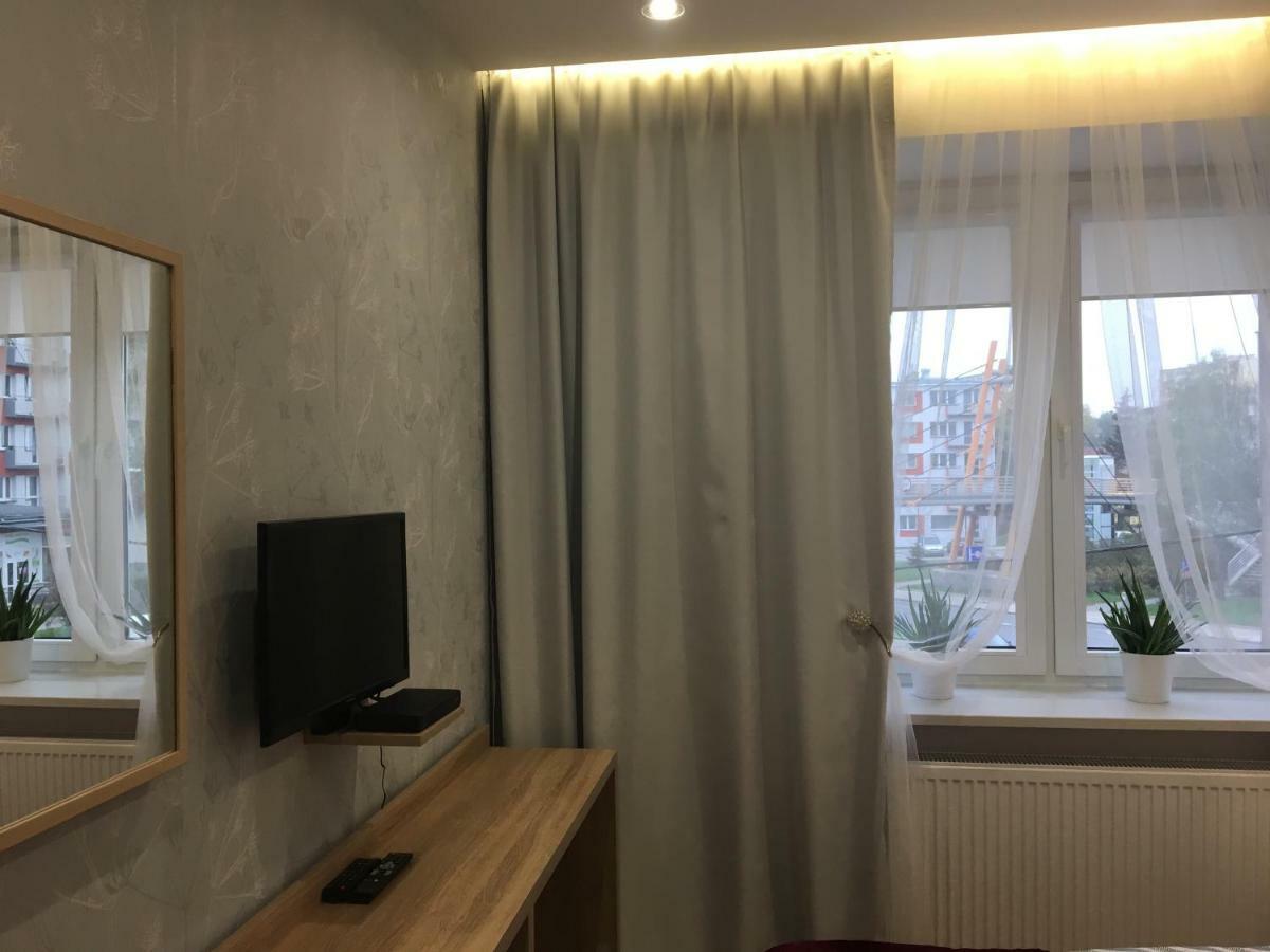 Family & Business Elegant Apartments Ul Astronautow Centrum Downtown - 3 Bedroom, Parking Kielce Esterno foto